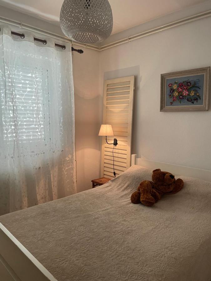 Mare i Kate Apartmani Tribunj  Bagian luar foto