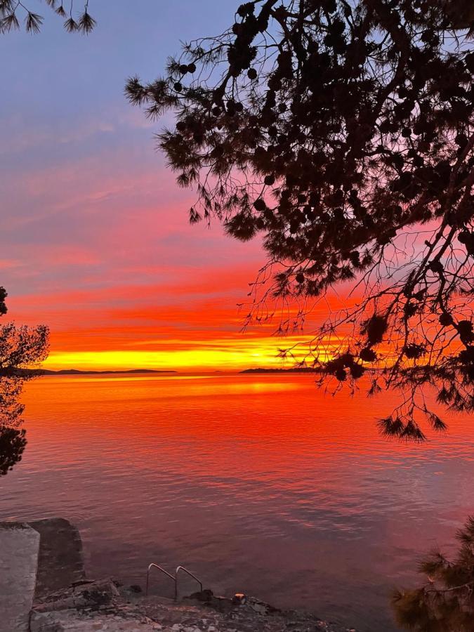 Mare i Kate Apartmani Tribunj  Bagian luar foto